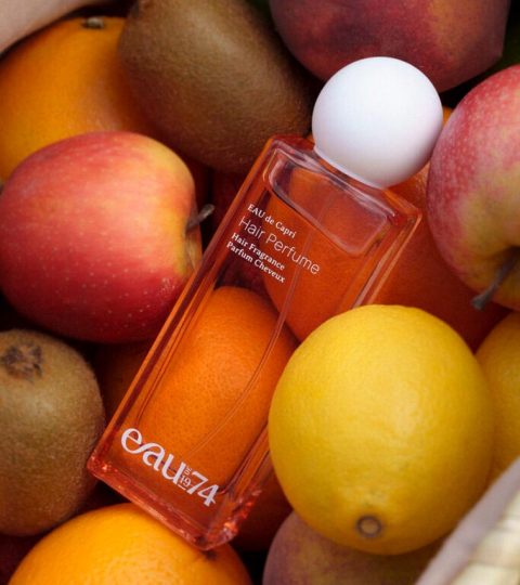 EAUde1974_CAMPAIGN_T1_CAPRI_2025_18-683x1024