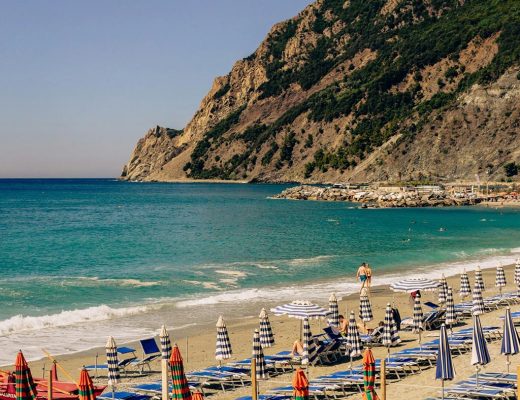 EAUde1974_lifestyle_moods_purchased_T3_Capri_Saffron_107-scaled